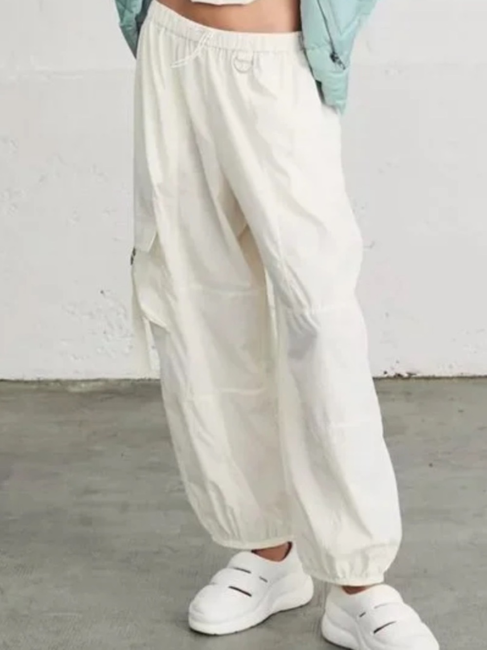 URBAN OUTFITTERS, XS, Jana nylon balloon extra baggy cargo pants Y2K